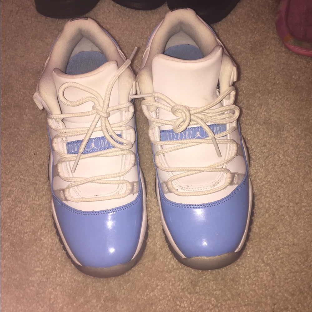 Air Jordan 11 Retro Low BG
